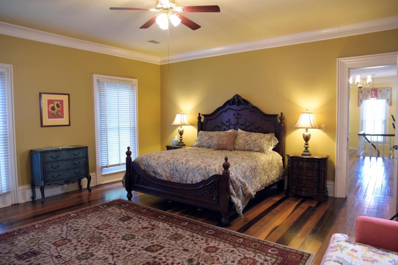Wildflower Ranch Inn Springfield Екстер'єр фото