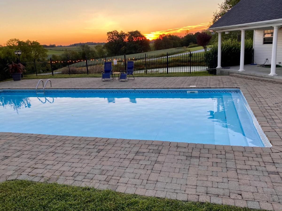 Wildflower Ranch Inn Springfield Екстер'єр фото