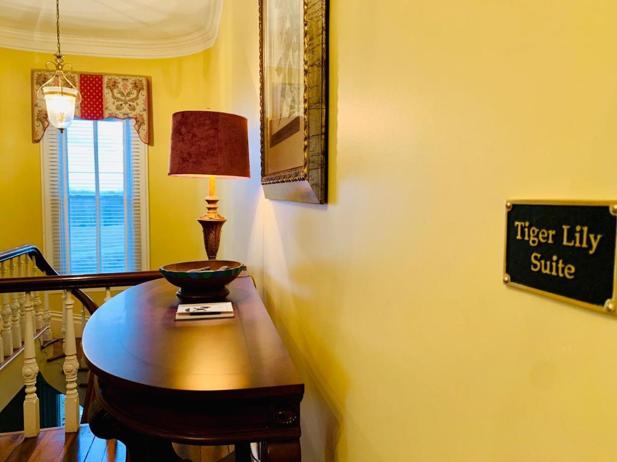 Wildflower Ranch Inn Springfield Екстер'єр фото